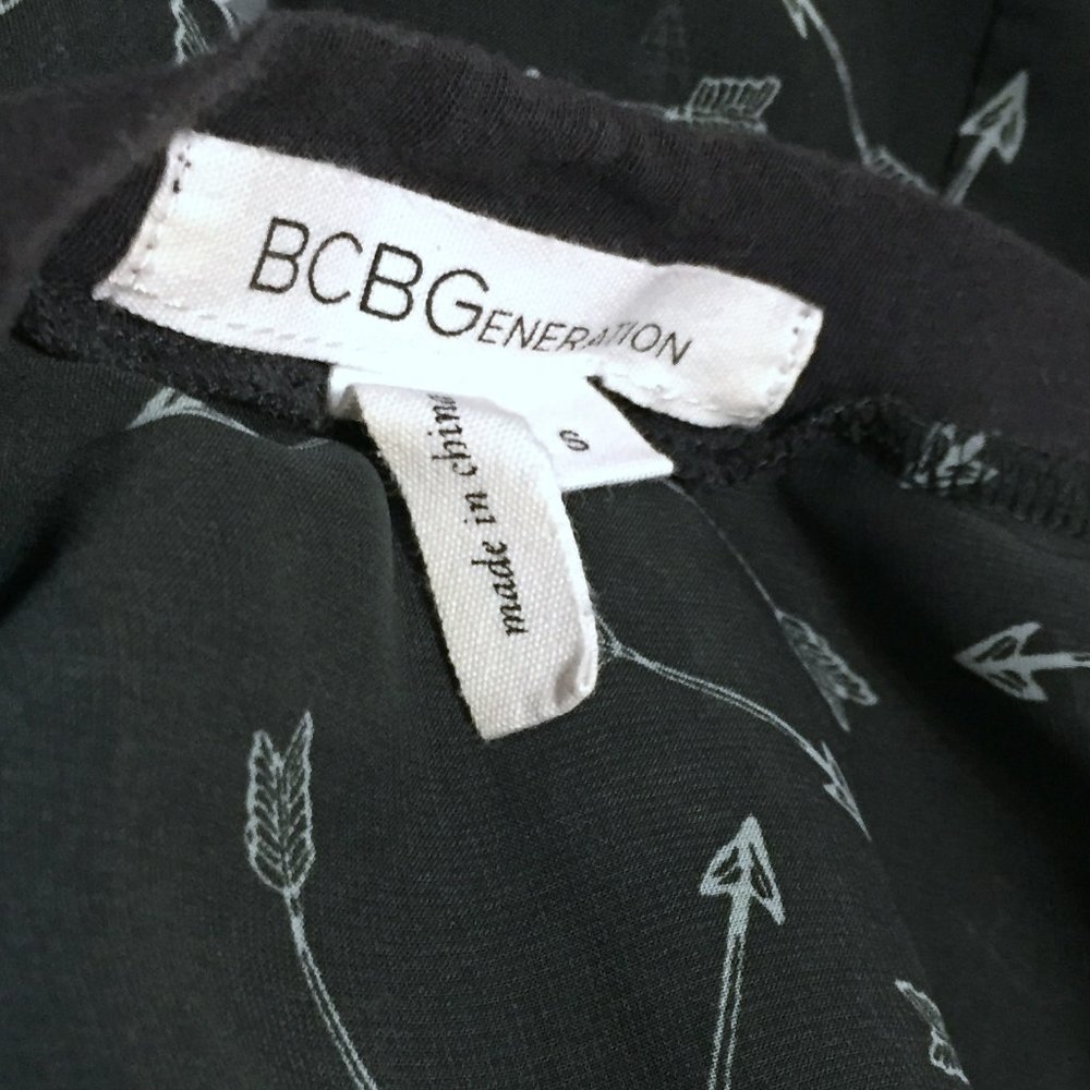 🍒5/$20🍒BCBGeneration Top - Picture 4 of 4